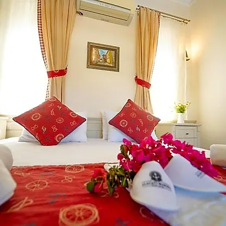 Marina Palace Alacati